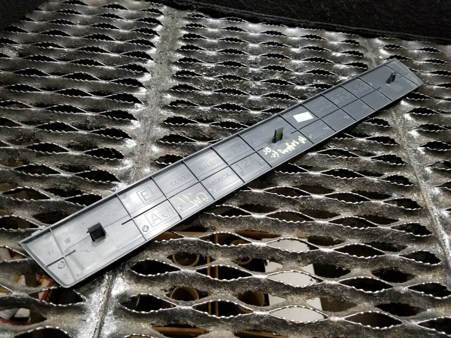 10 11 12 13 14 Subaru Legacy Front Left Driver Door Sill Scuff Plate OEM