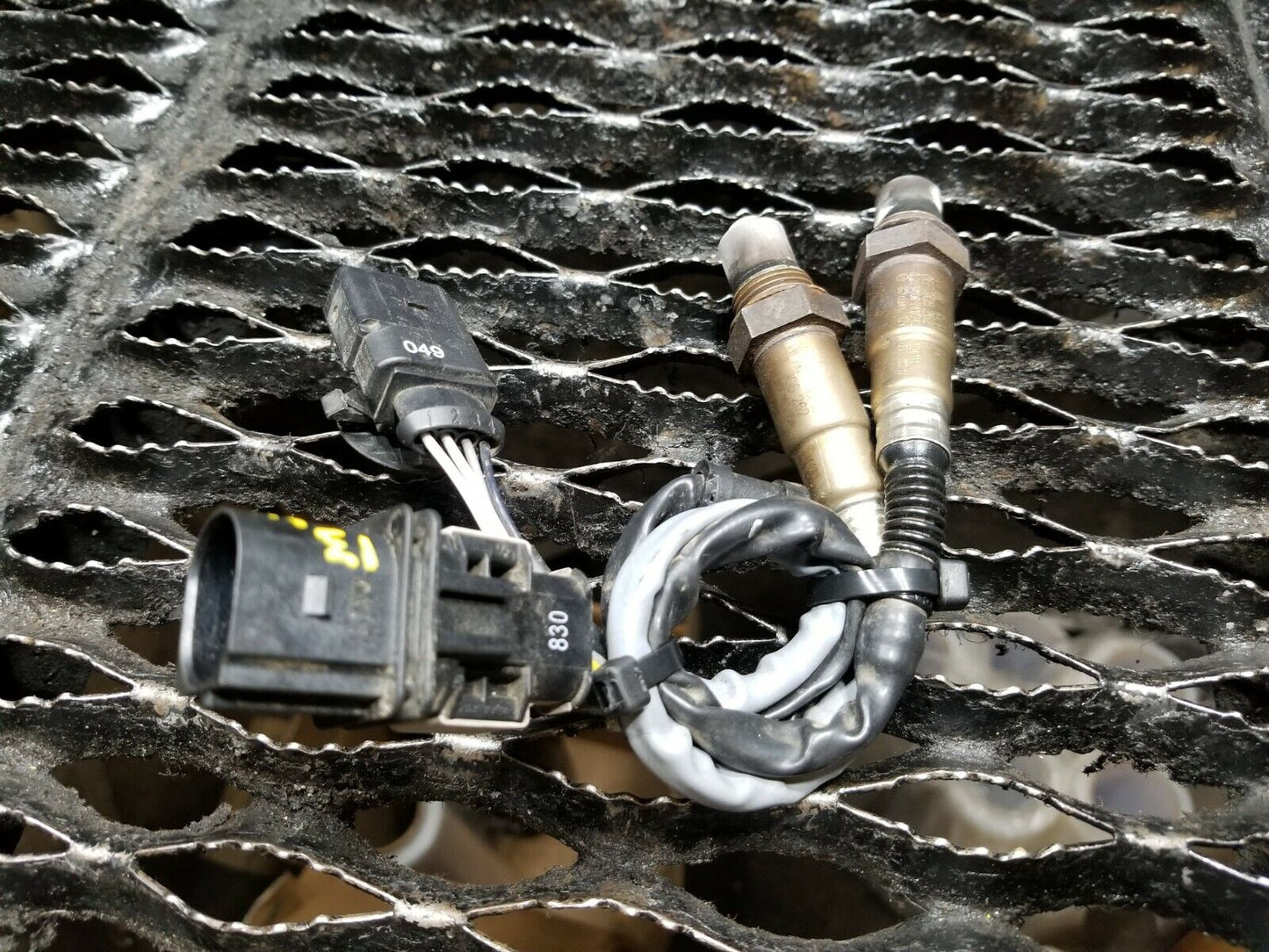 13 14 15 Audi A4 2.0l Oxygen Sensor 2pcs OEM