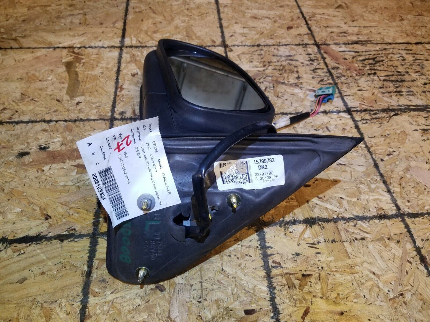 06 2006 Chevrolet Trailblazer Driver Left Door Side View Mirror OEM #27