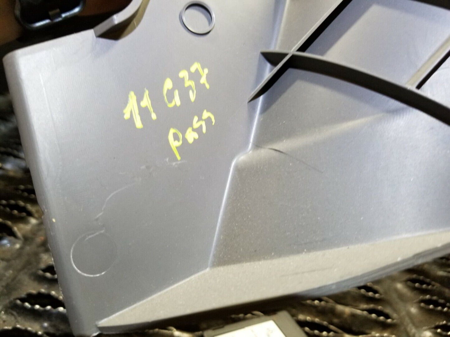 10 11 12 13 Infiniti G37 Coupe Front Right Pass Side Kick Panel Trim OEM 99k