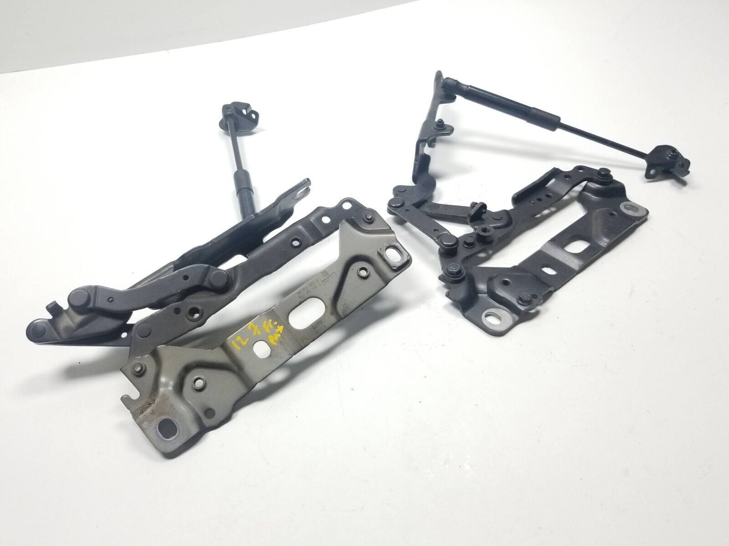 09 10 11 12 BMW 750li Hood Hinge Left & Right Pair OEM