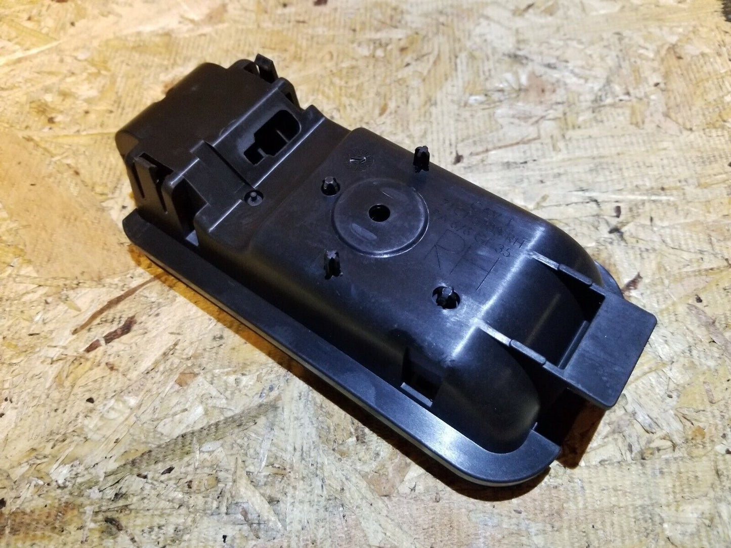 17 18 19 20 Cadillac Xt5 Rear Right Passenger Side Interior Door Handle OEM 34k