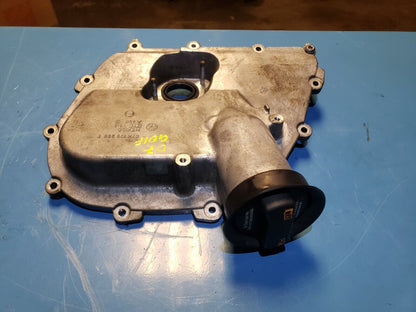 06 07 08 09 Volkswagen Golf Rabbit 2.5l Front Engine Upper Timing Cover OEM