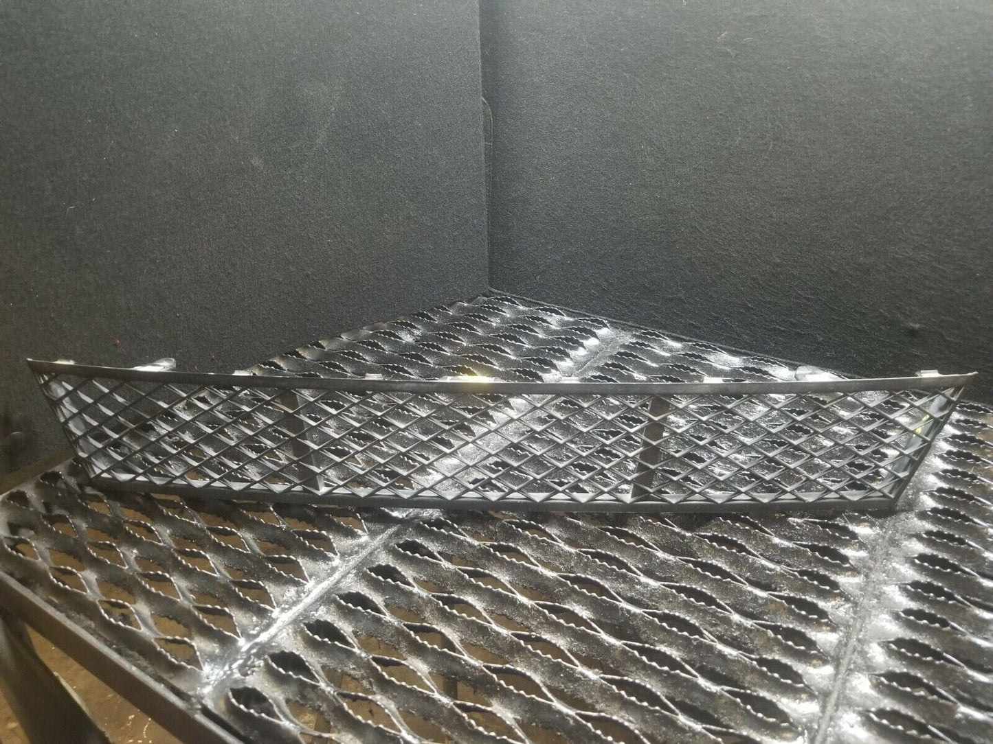 2009 - 2013 BMW F10/f11 Front Center Lower Bumper Grille OEM #106