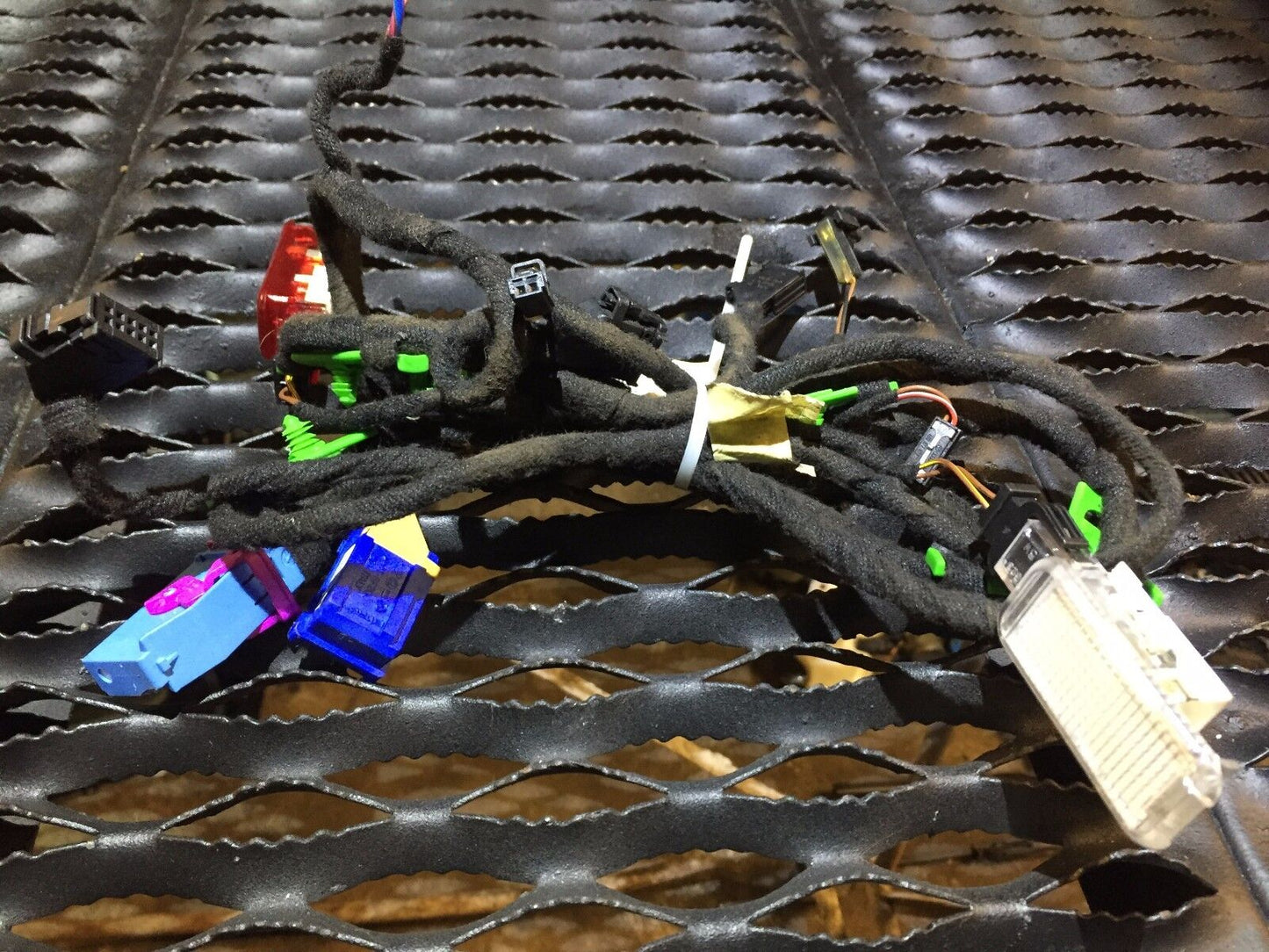 05 06 07 08 Audi A6 C6 Front Left Driver Door Panel Wire Harness 4f1971035 OEM