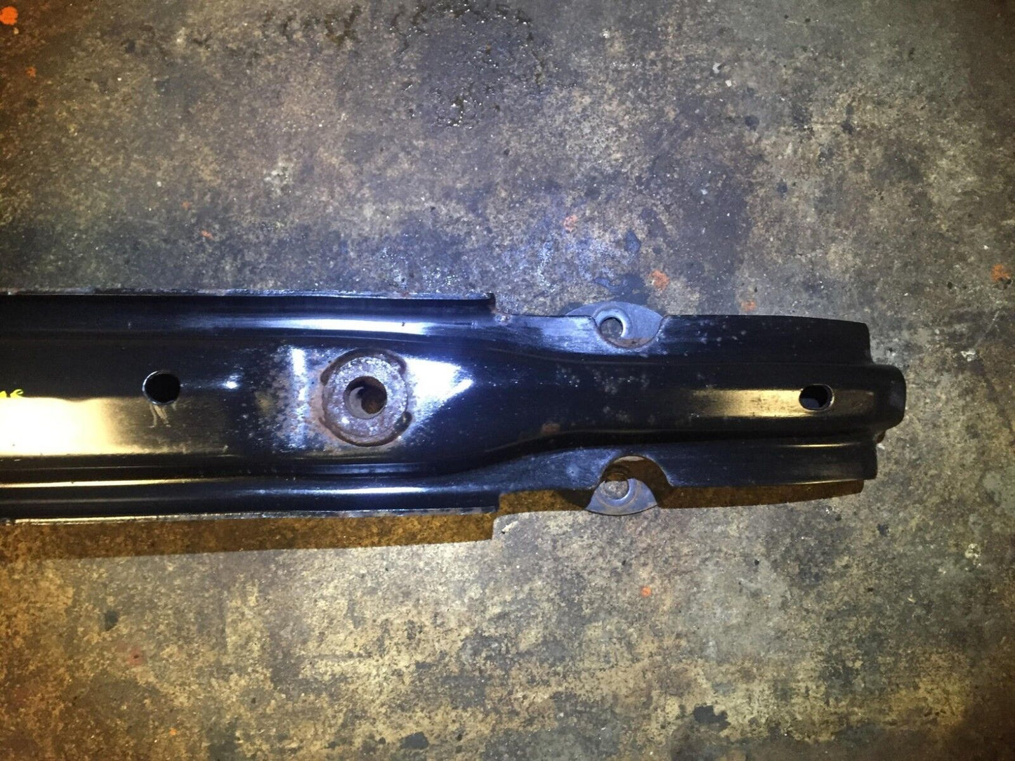 04 05 06 BMW X3 E83 Rear Bumper Reinforcement Impact Bar Rebar  OEM D34