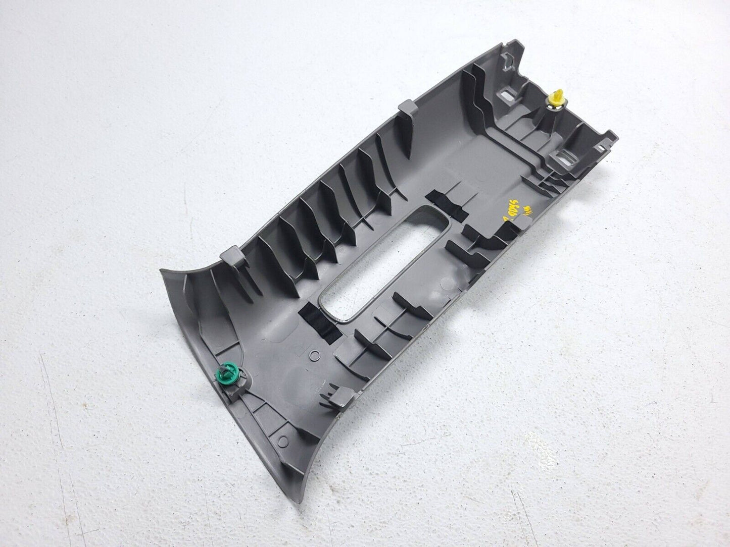 18 19 20 21 22 Honda Odyssey Right Passenger Side B Pillar Upper Trim Cover OEM