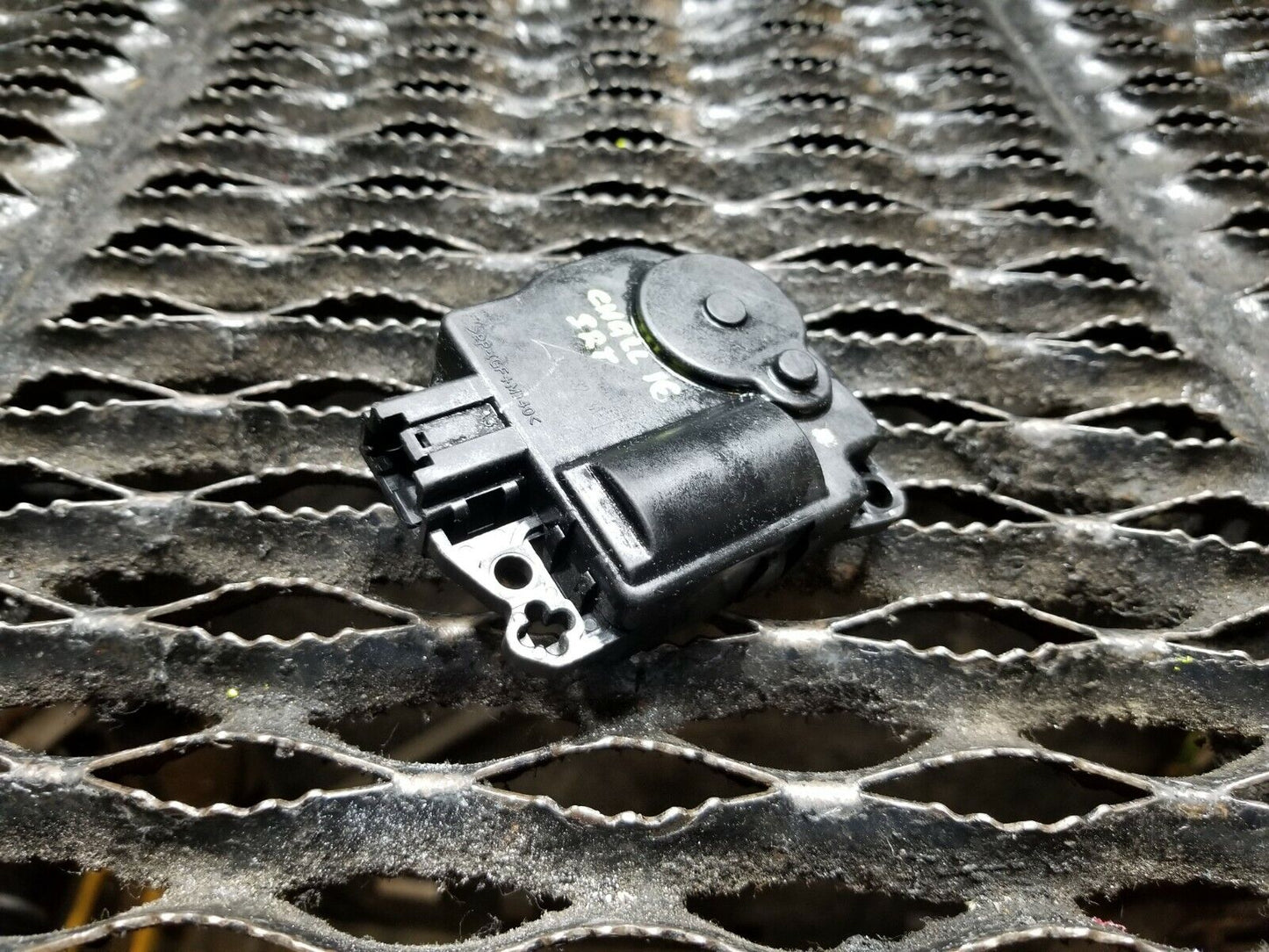 16 17 Dodge Challenger SRT AC HVAC A/c Heater Flap Servo Actuator Motor OEM 12k