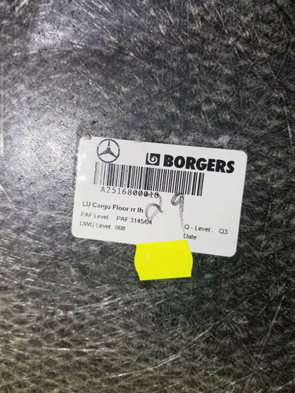 07 08 09 10 Mercedes-benz R350 Floor Panel 4pcs OEM
