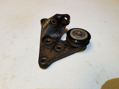 04 05 06 Scion Xa 1.5l Pulley W/ Bracket OEM 1nz-fxe