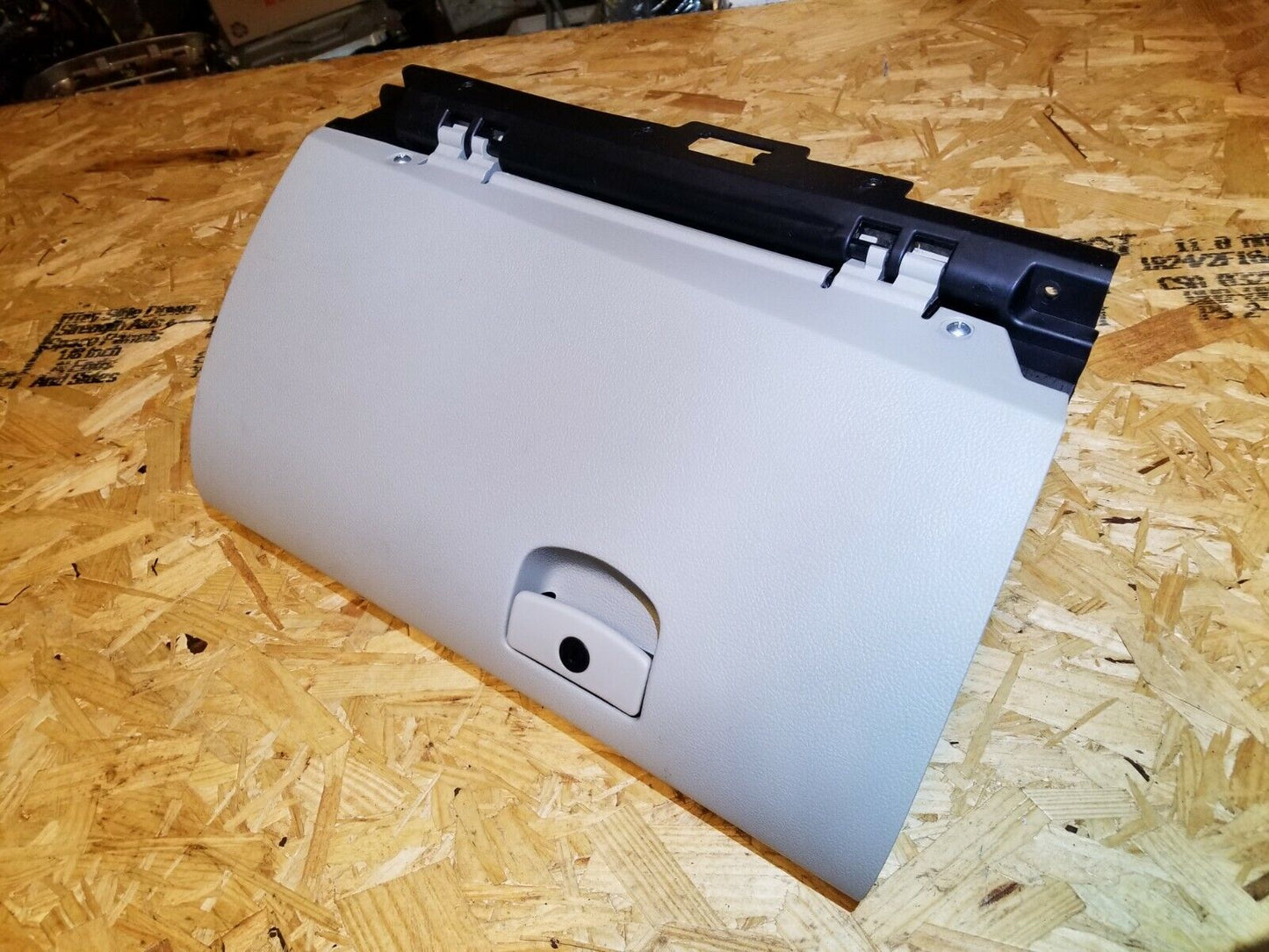 10 11 12 13 14 Subaru Legacy Glove Box OEM