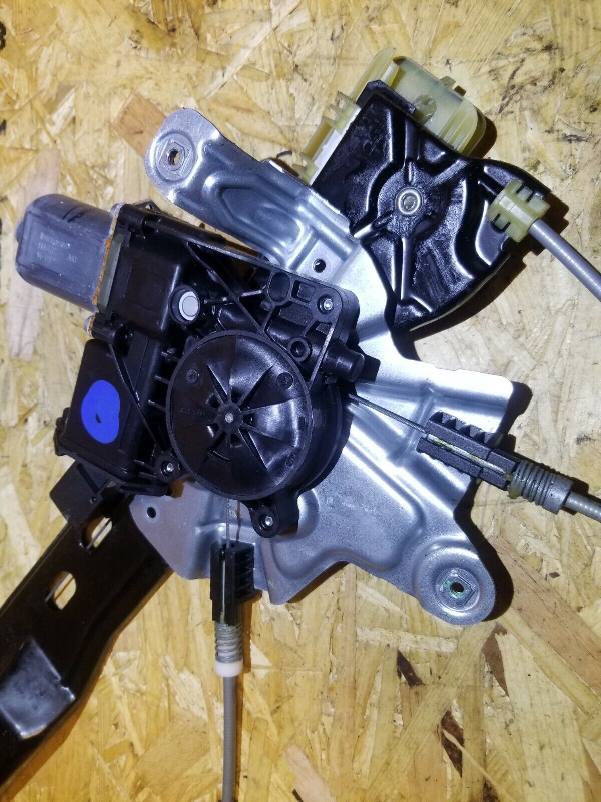 14 15 16 17 Buick Regal Front Right Pass Door Window Regulator W/ Motor OEM 59k