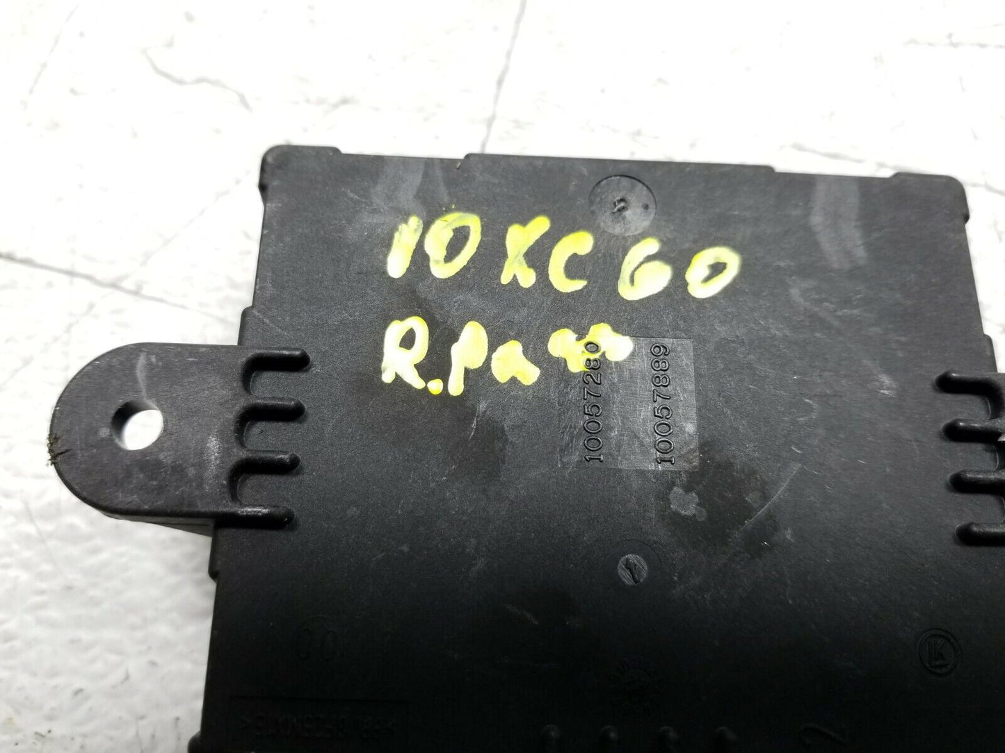 10 11 12 13 Volvo XC60 Rear Right Pass Door Control Module OEM