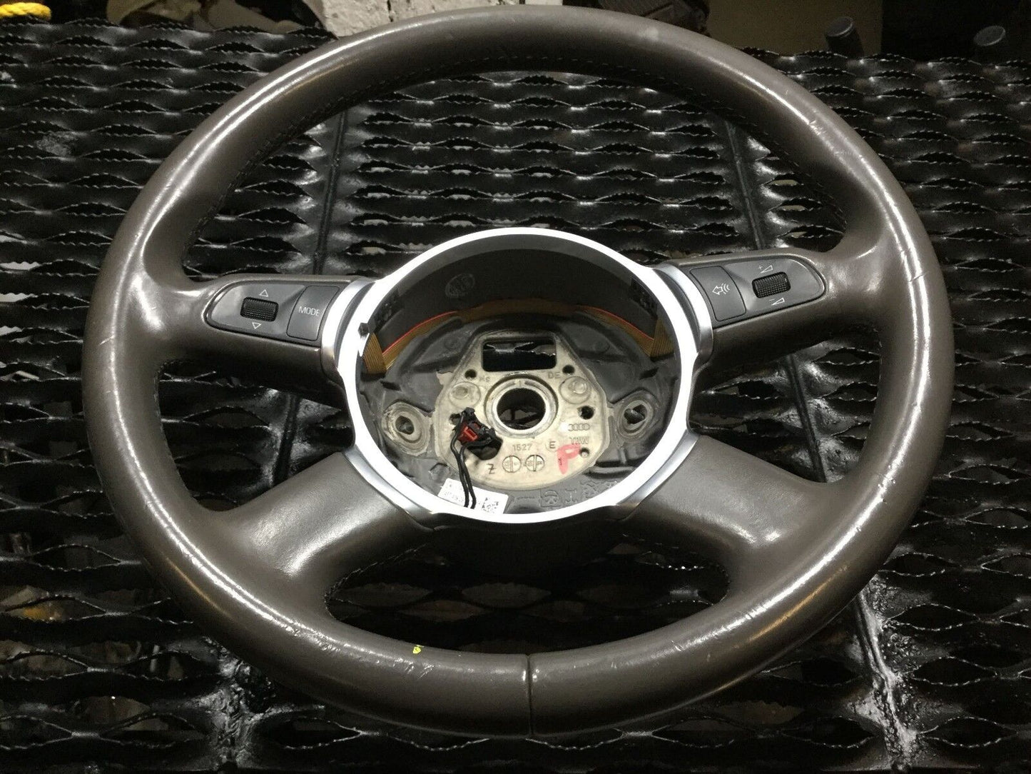 04 05 06 07 08 09 Audi A8 D3 Steering Wheel Leather 4 Spoke OEM 4e0000124a