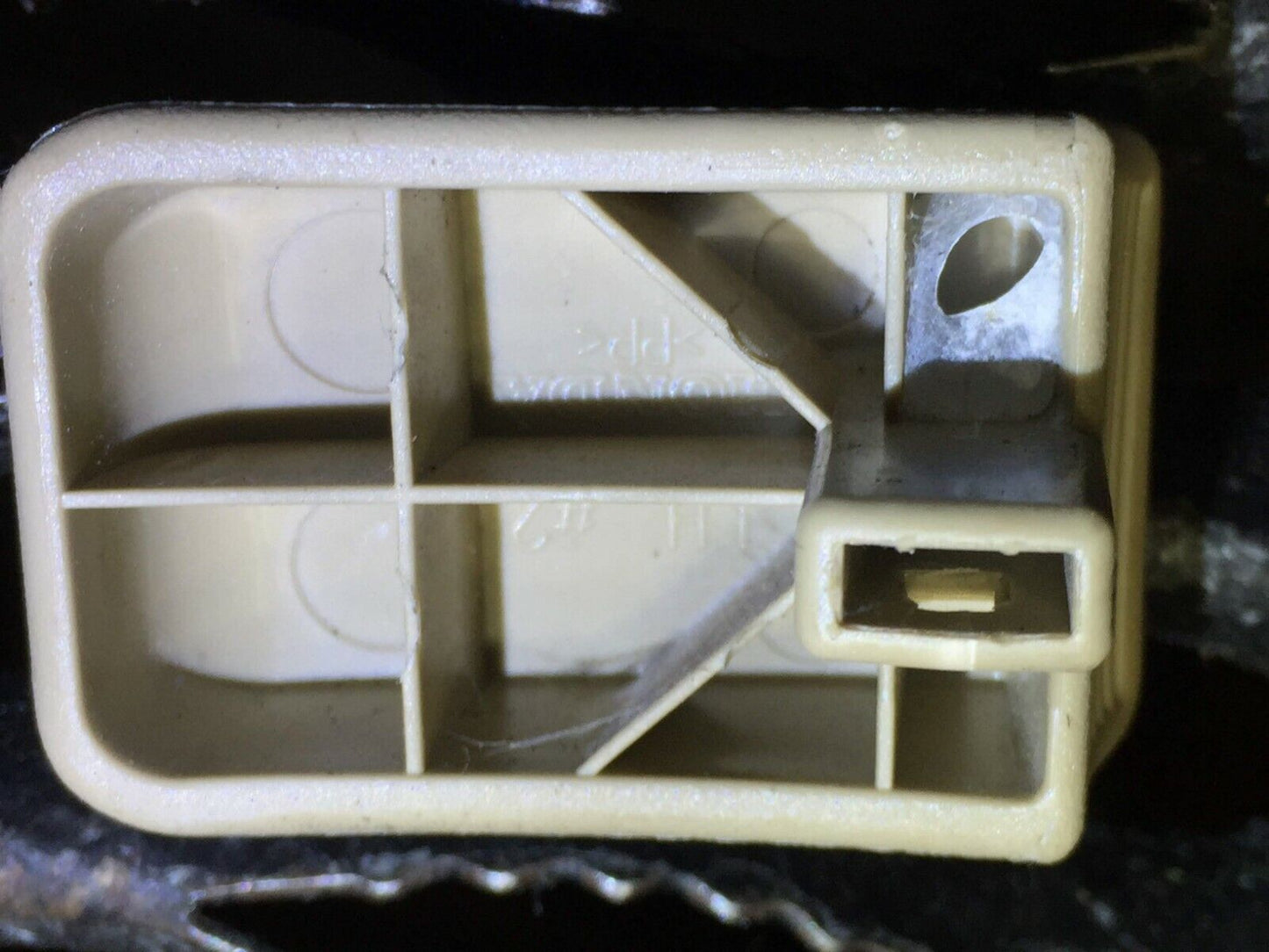 08 09 10 Honda Odyssey Rear Seat-grip Handle Cap Driver Side OEM