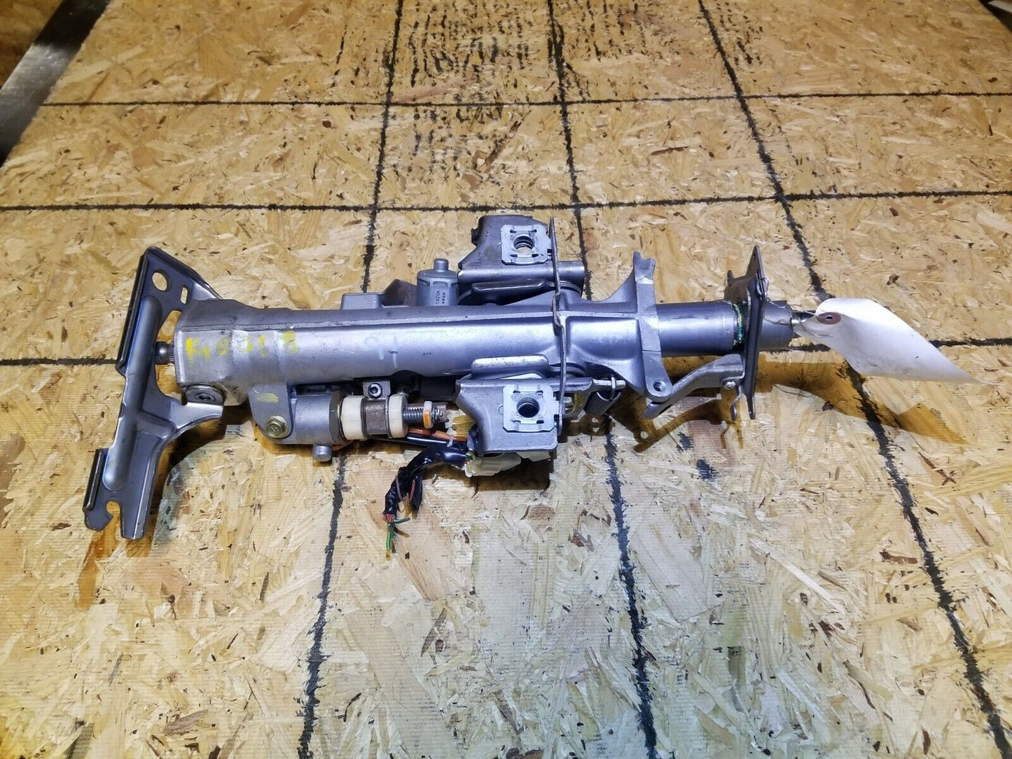05 2005 Infiniti G35 AWD Steering Column W/ Motors OEM
