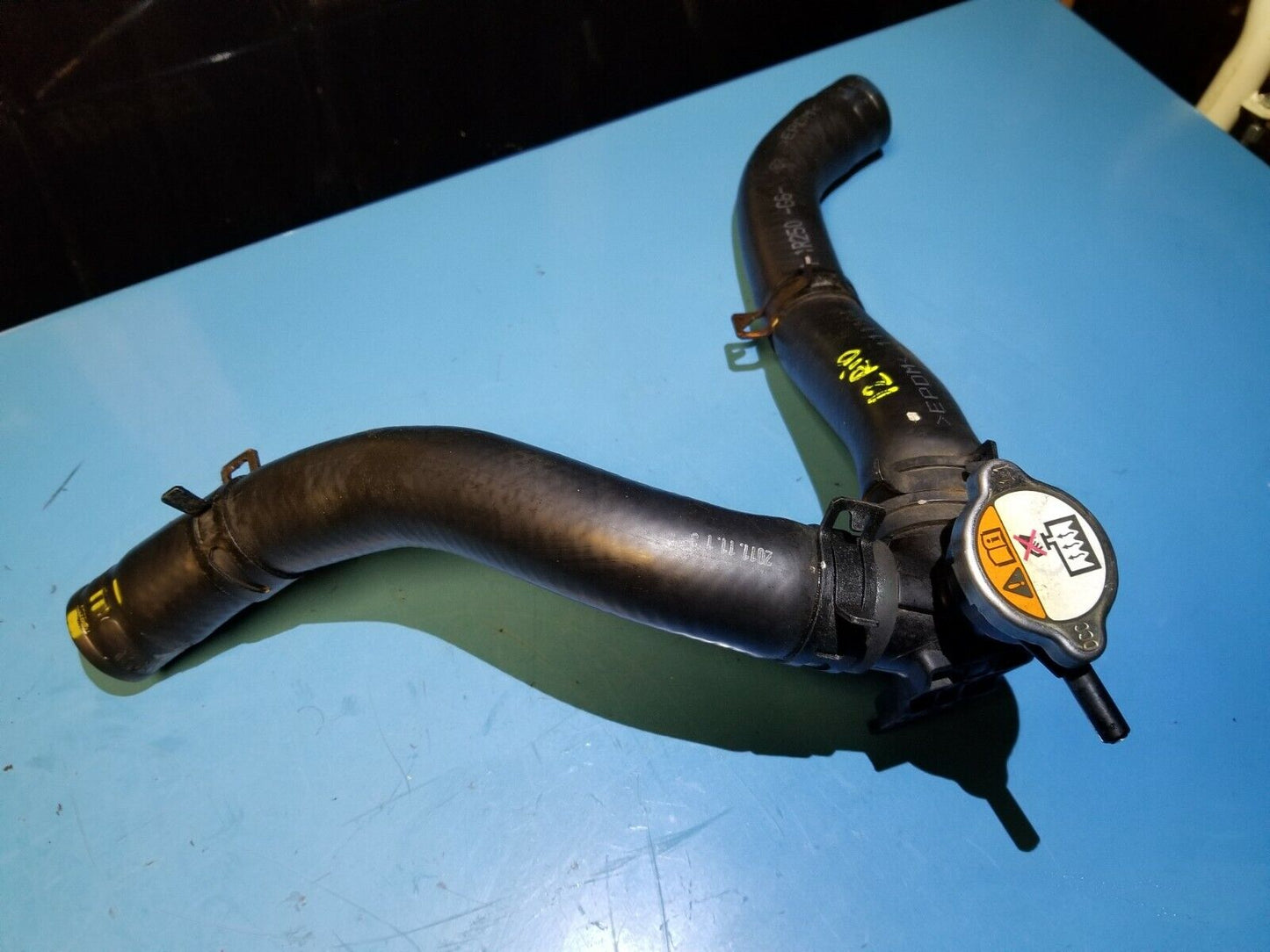 12 13 14 15 Kia Rio Radiator Filler Cap Housing & Hose Pipe OEM 54k