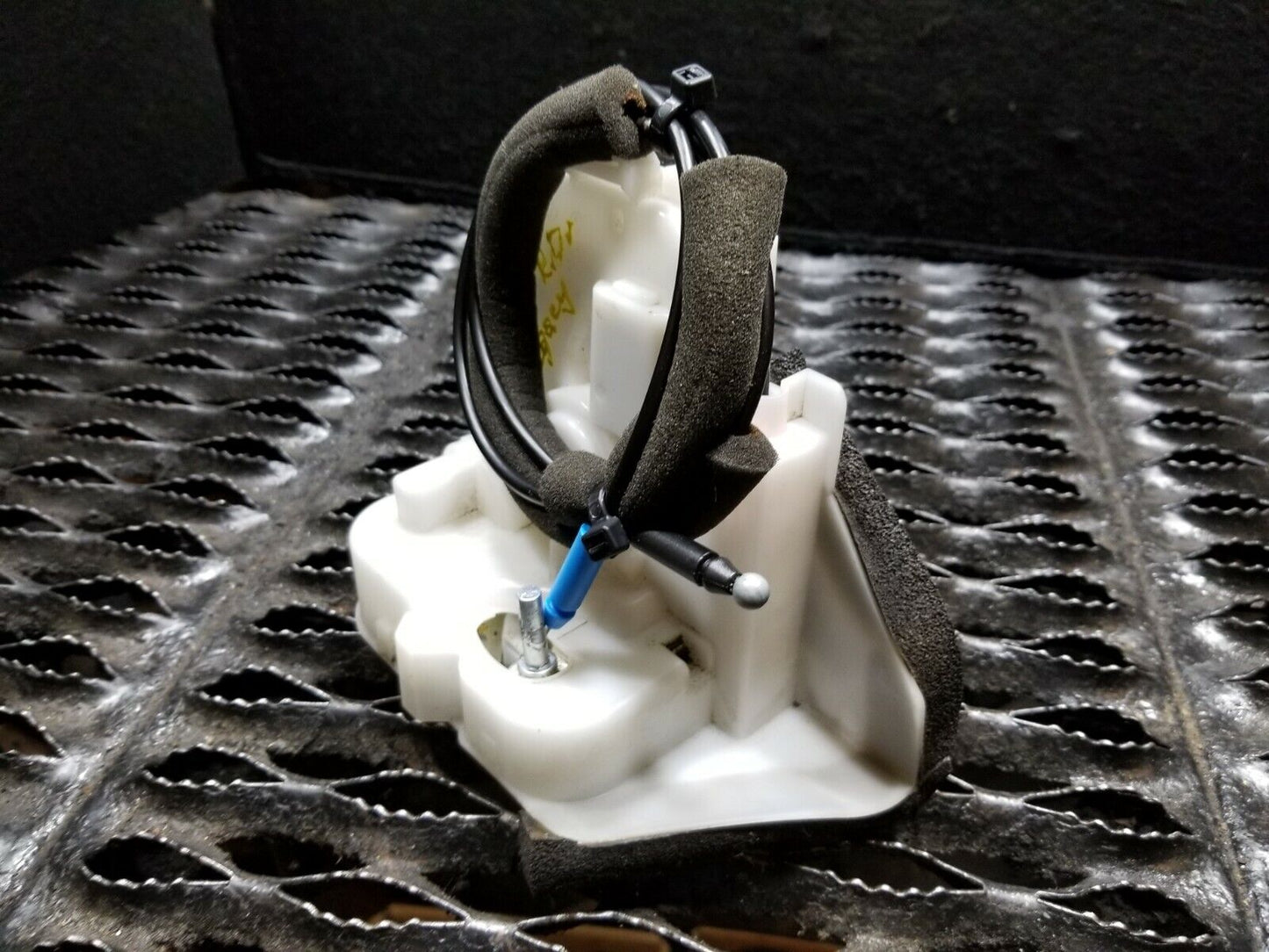 10 11 12 13 14 Subaru Legacy Rear Left Driver Door Lock Latch Actuator OEM