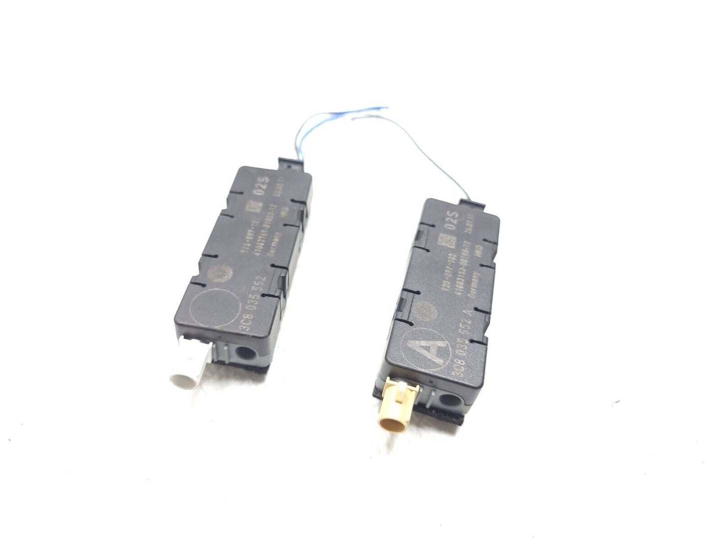09 10 11 12 Volkswagen Cc Radio Antenna Booster Amplifier Pair OEM