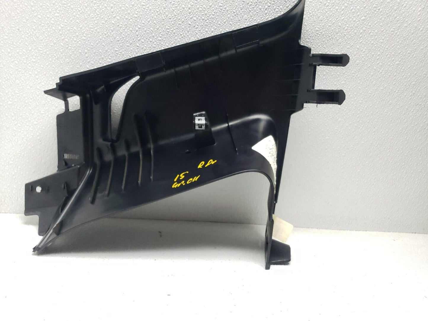 14 15 16 17 Jeep Grand Cherokee Left Driver Side C Pillar Cover Panel Trim  OEM