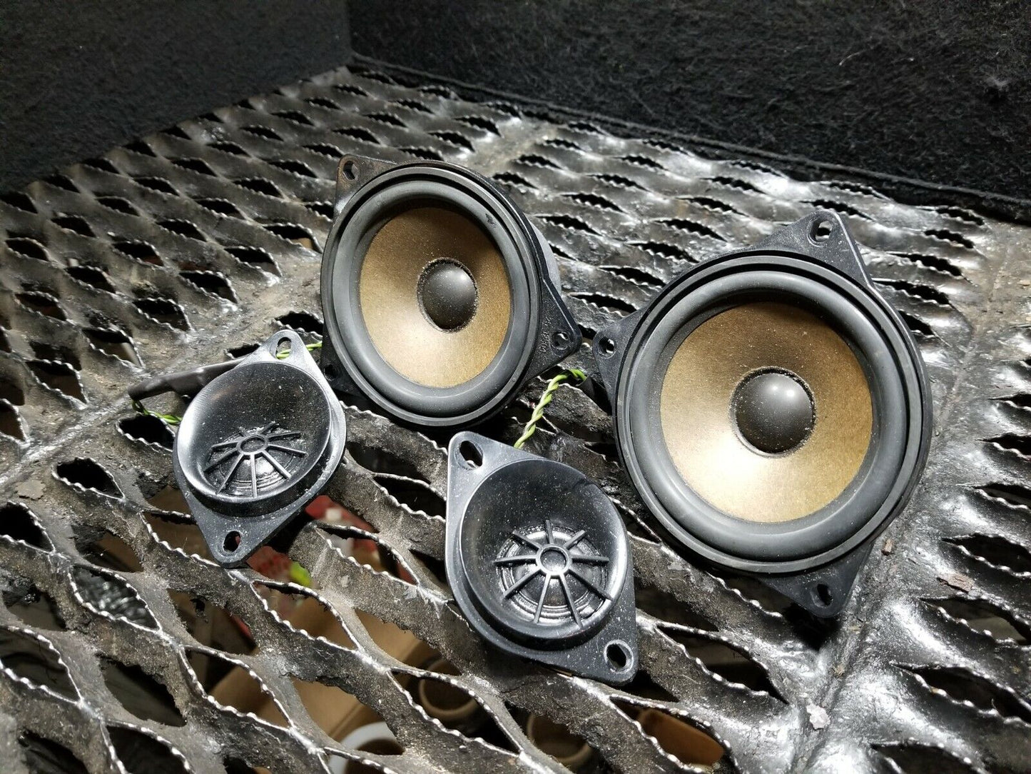 04 05 06 07 BMW 530xi E60 Rear Right & Left Door Speaker W/ Tweeter OEM