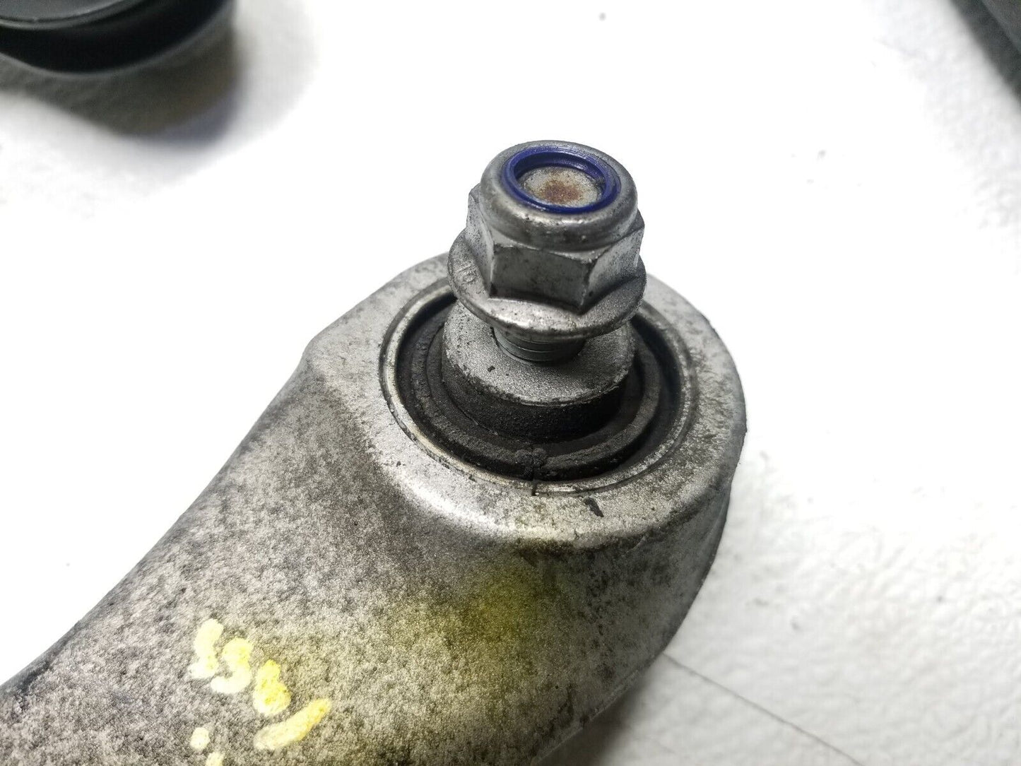 12 13 14 15 16 17 Audi A7 Rear Control Arm Right Passenger Side 3pcs OEM