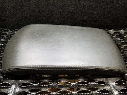 04 05 06 07 Infiniti QX56 Rear 2nd Row Armrest Arm Rest Lid OEM