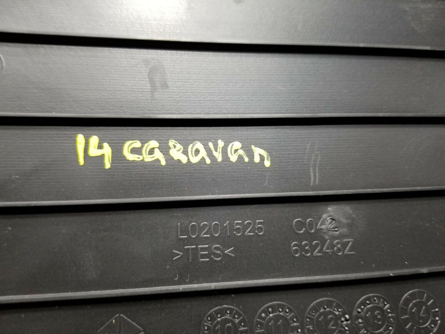 14 2014 Dodge Grand Caravan Upper Glove Box Liner Rubber Mat OEM 34k