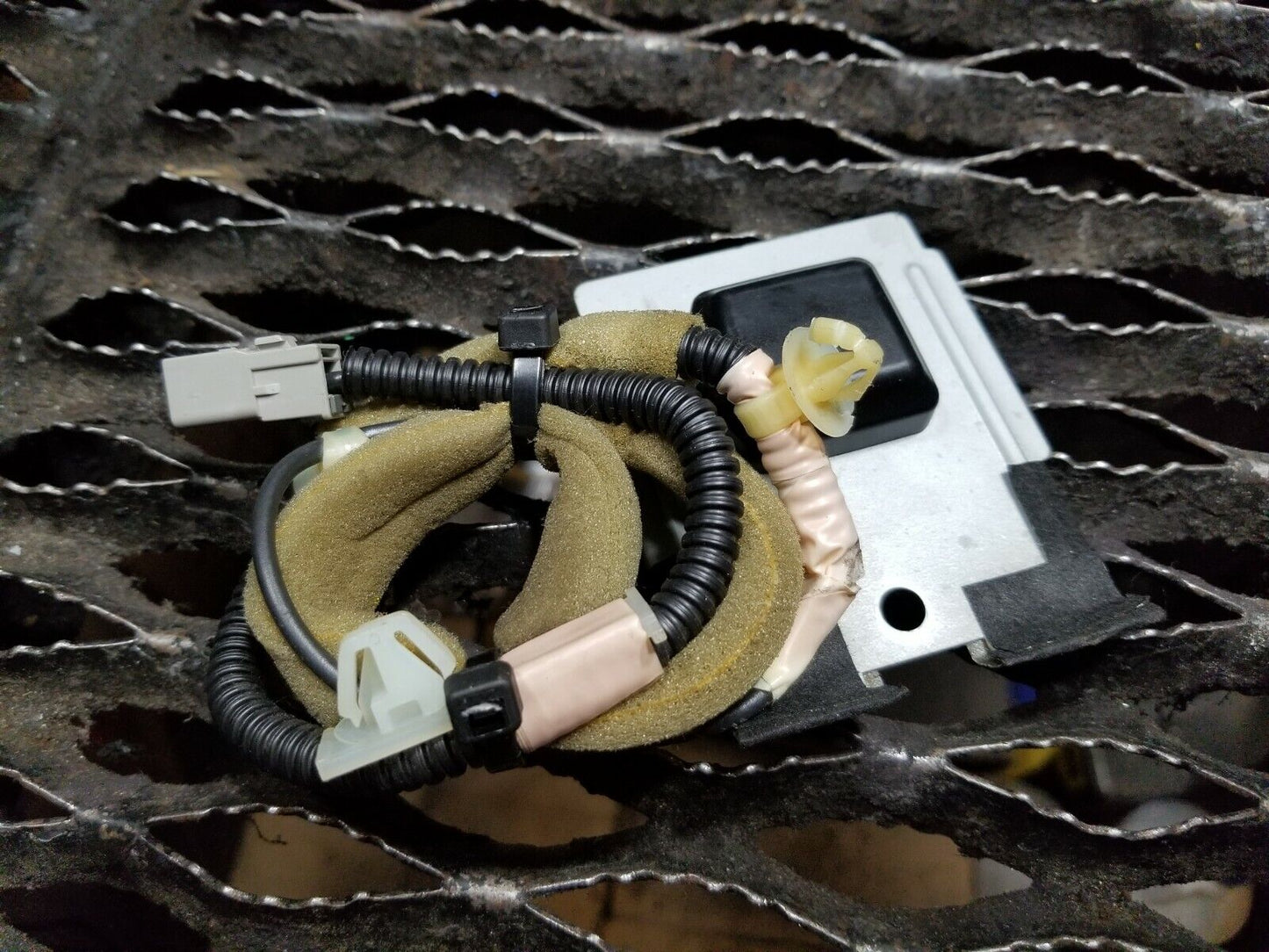06 07 08 Acura Rl Gps Navigation System Antenna OEM