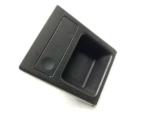 01 02 03 04 05 BMW E46 Front Center Console Coin Holder 8217957 OEM 125k Miles