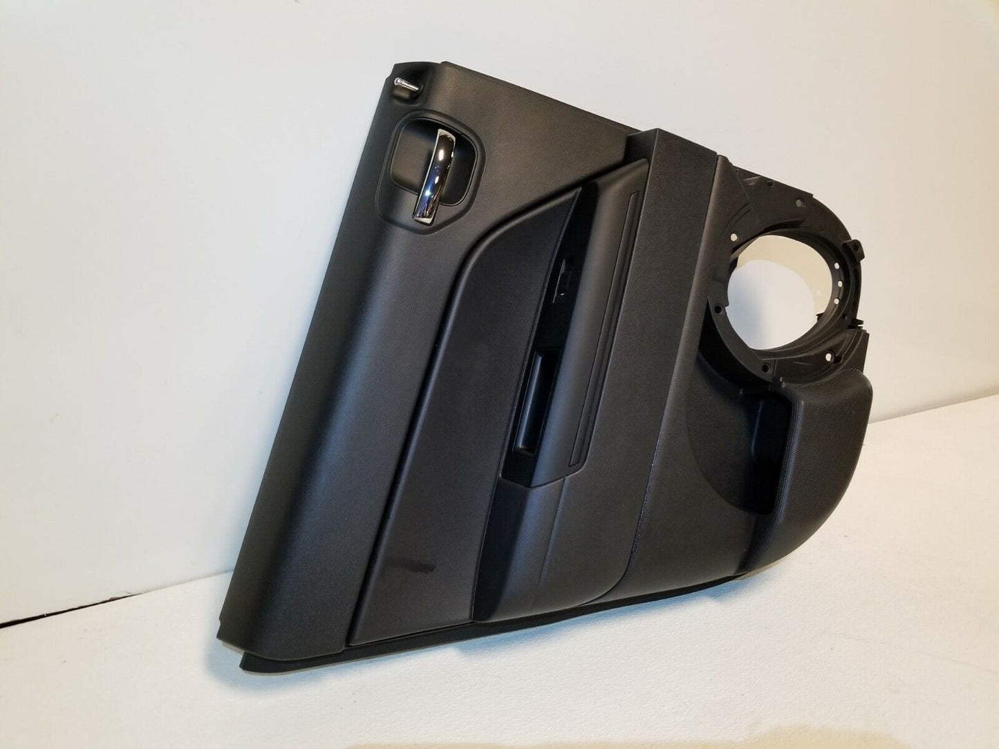 12 13 14 15 16 Jeep Patriot Rear Left Driver Door Trim Panel OEM 54k