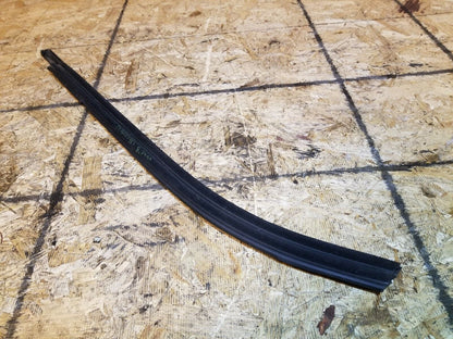 11 12 13 14 Dodge Avenger Rear Right Passenger Door Window Seal Belt Molding OEM
