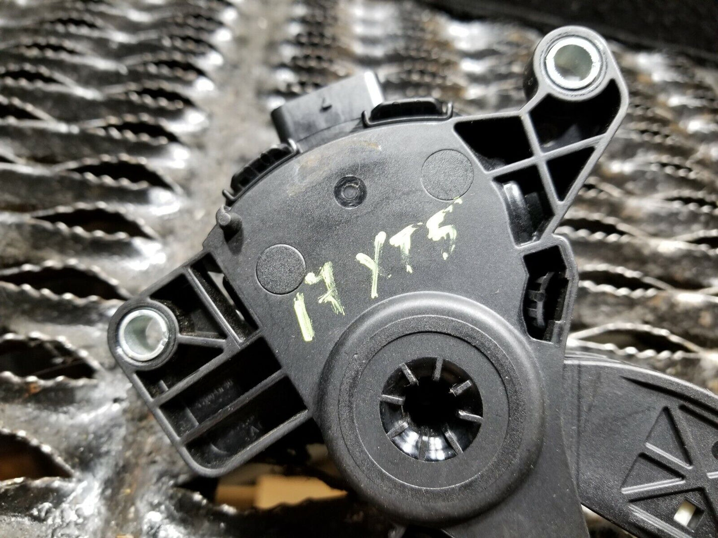 17 18 19 20 Cadillac Xt5 Accelerator Gas Pedal OEM 34k