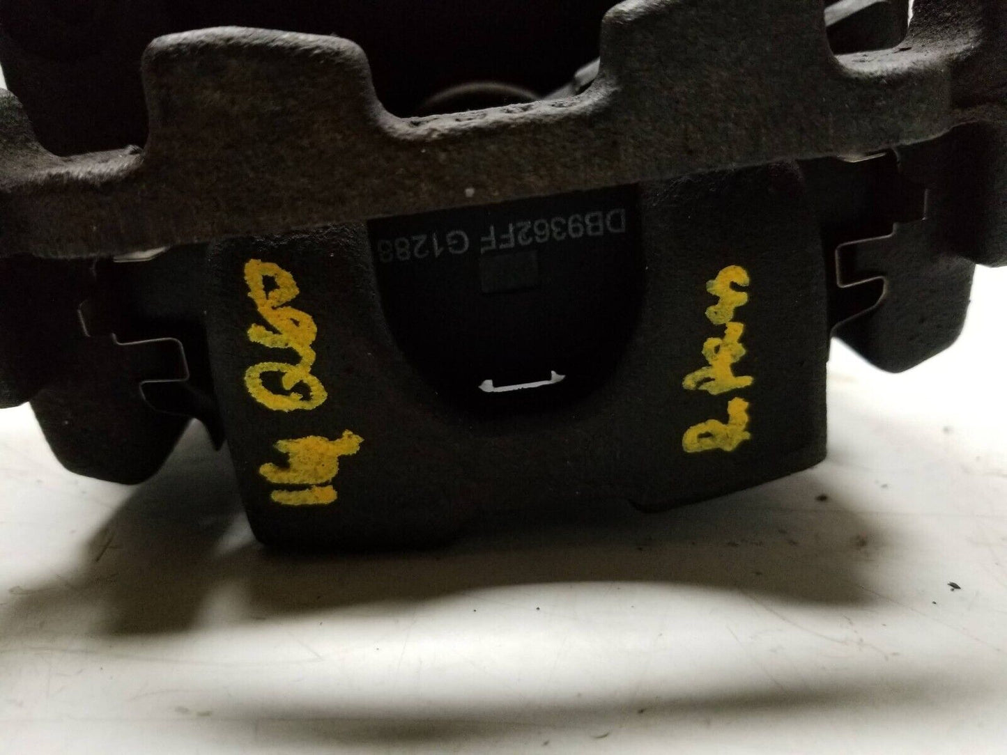 2014 2015 Infiniti Q60 Rear Brake Caliper Passenger Side Right AWD OEM