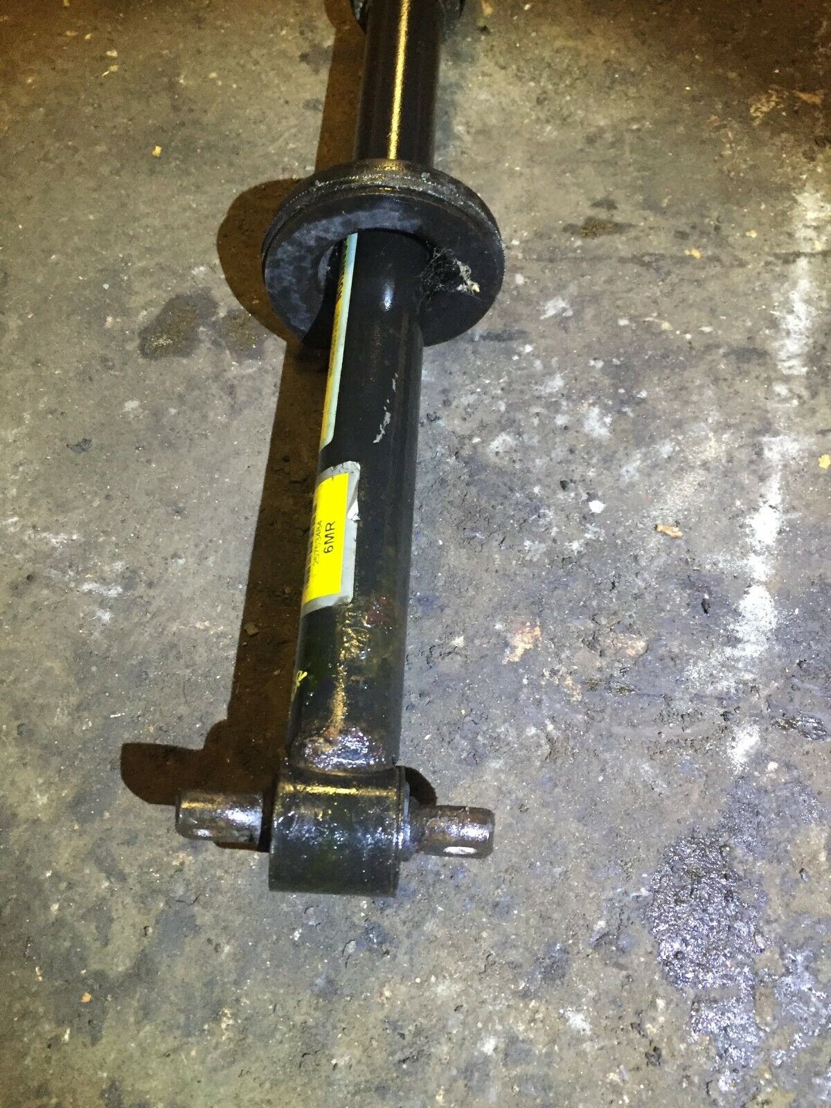 03 04 05 06 07 Cadillac CTS Front Left Driver Shock Strut Absorber OEM