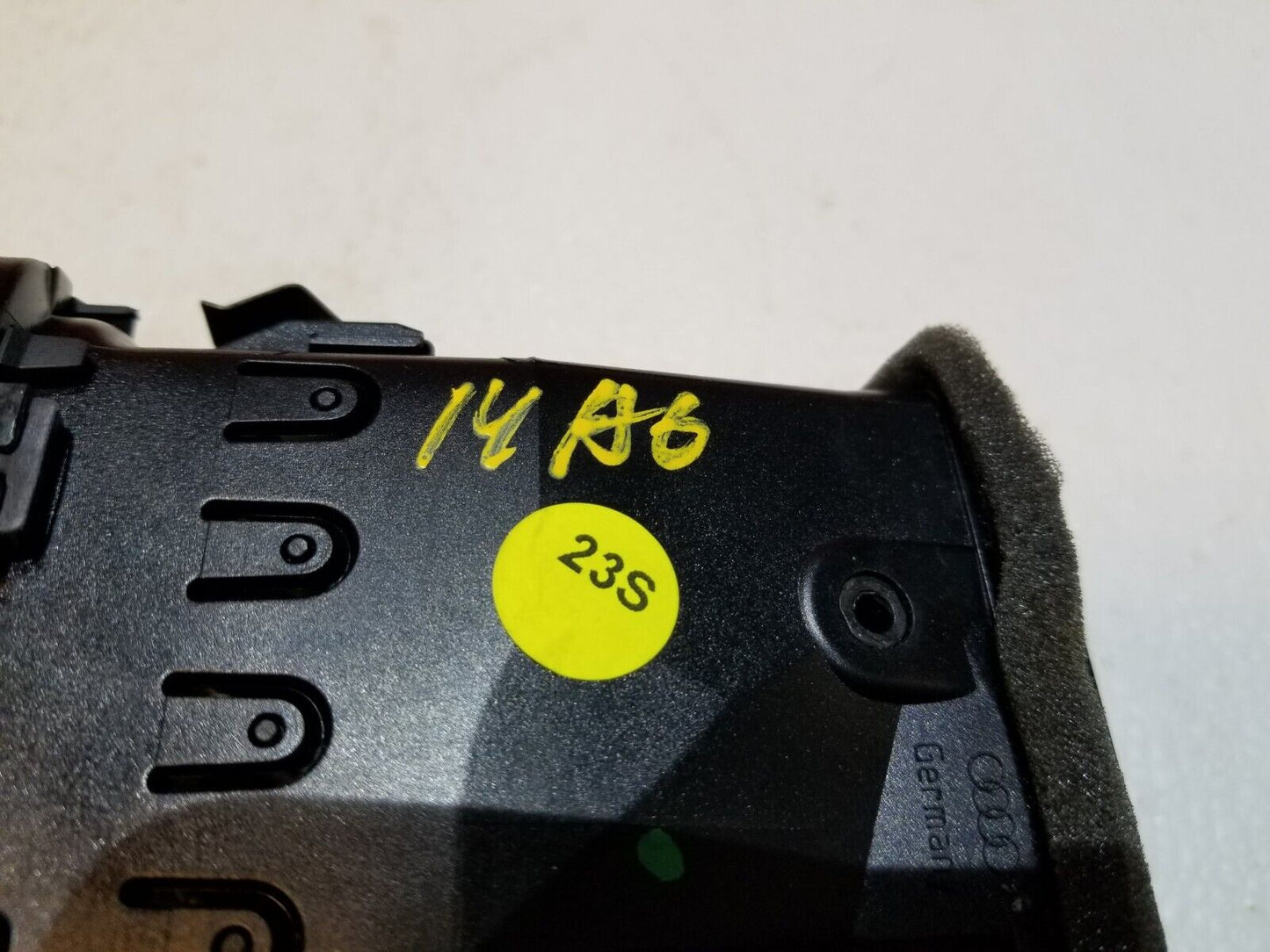 12 13 14 15 Audi A6 Rear Console Center AC Heater Air Vent  OEM