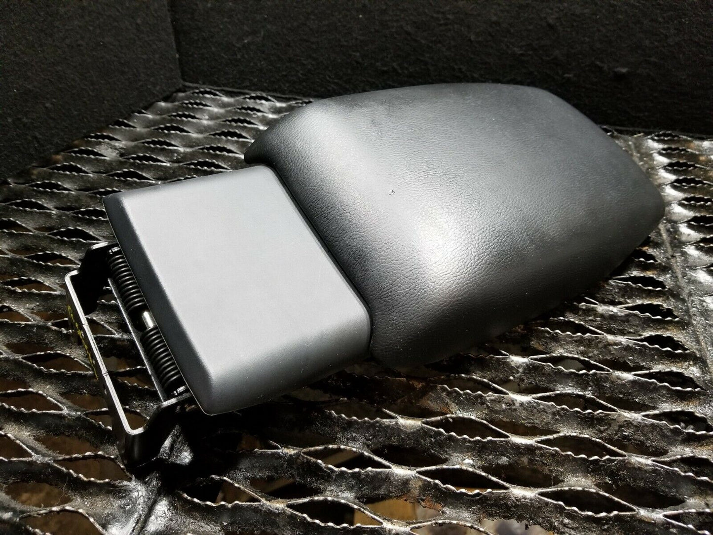 16 17 18 Nissan Sentra Center Console Armrest Arm Rest OEM 40k