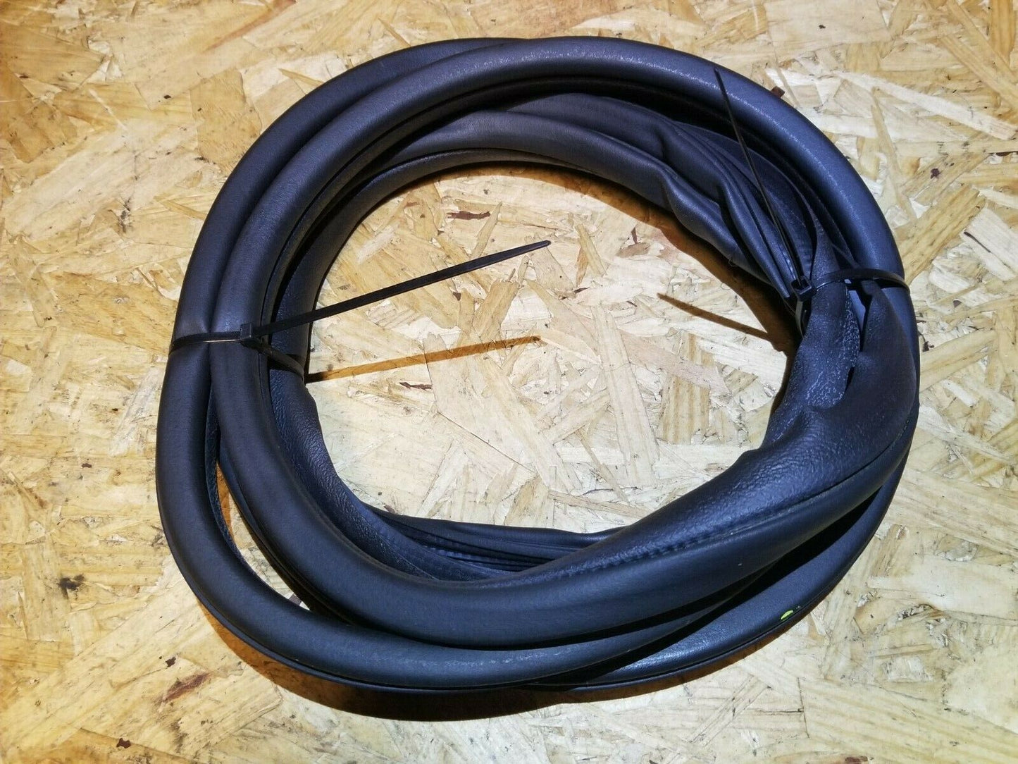 10 11 12 13 Acura MDX Rear Right Pass  Door Weather Strip Seal OEM