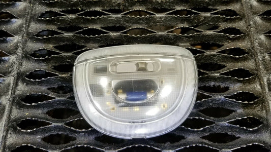 10 11 12 Lincoln MKT Overhead Roof Dome Map Reading Lamp  OEM
