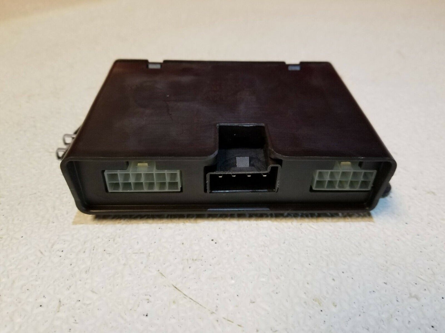 06 07 08 09 Cadillac STS Rear Seat Heat Control Module OEM