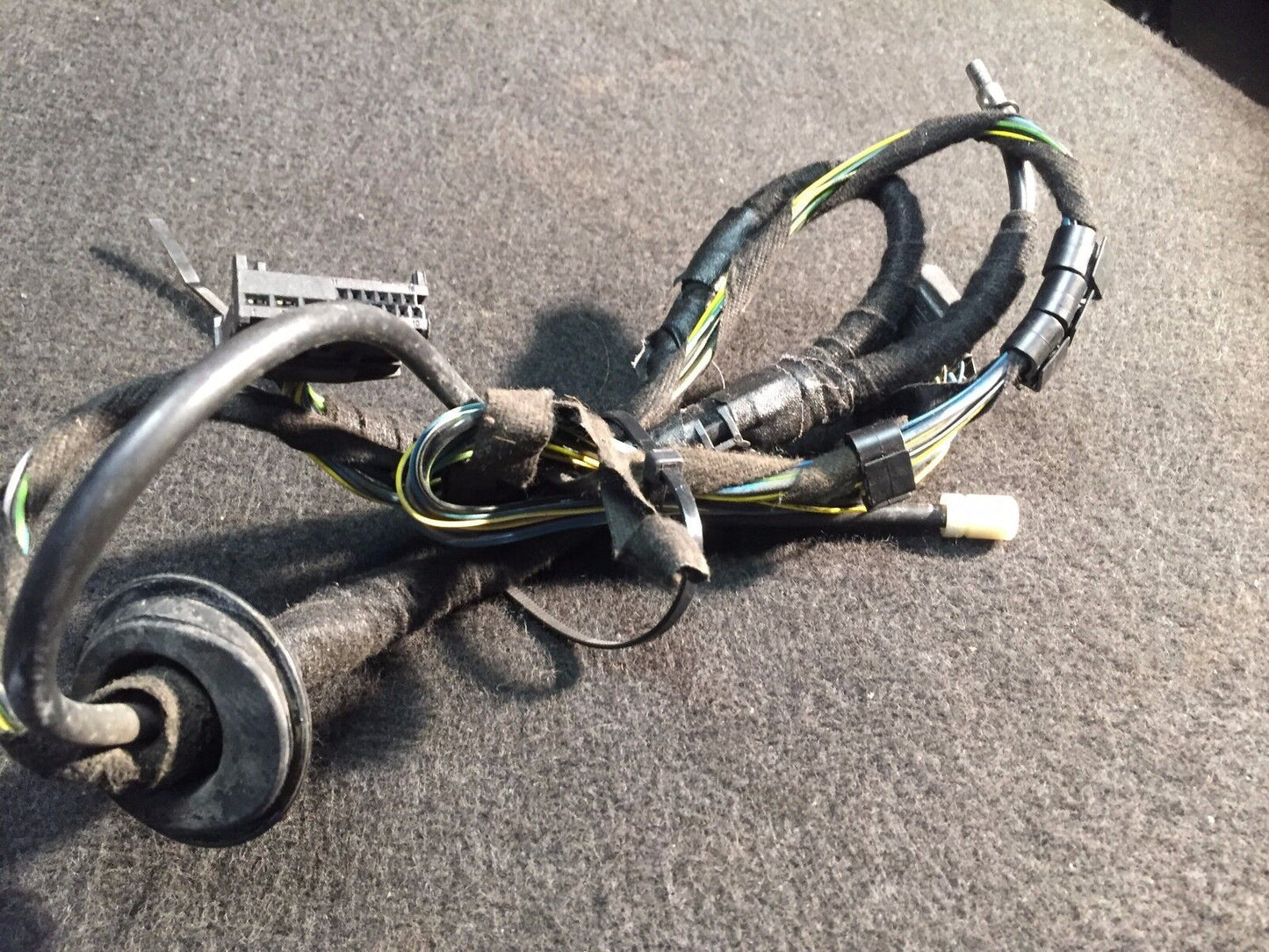 02 03 04 05 BMW 745i E65 Rear Left Driver Door Wire Harness OEM