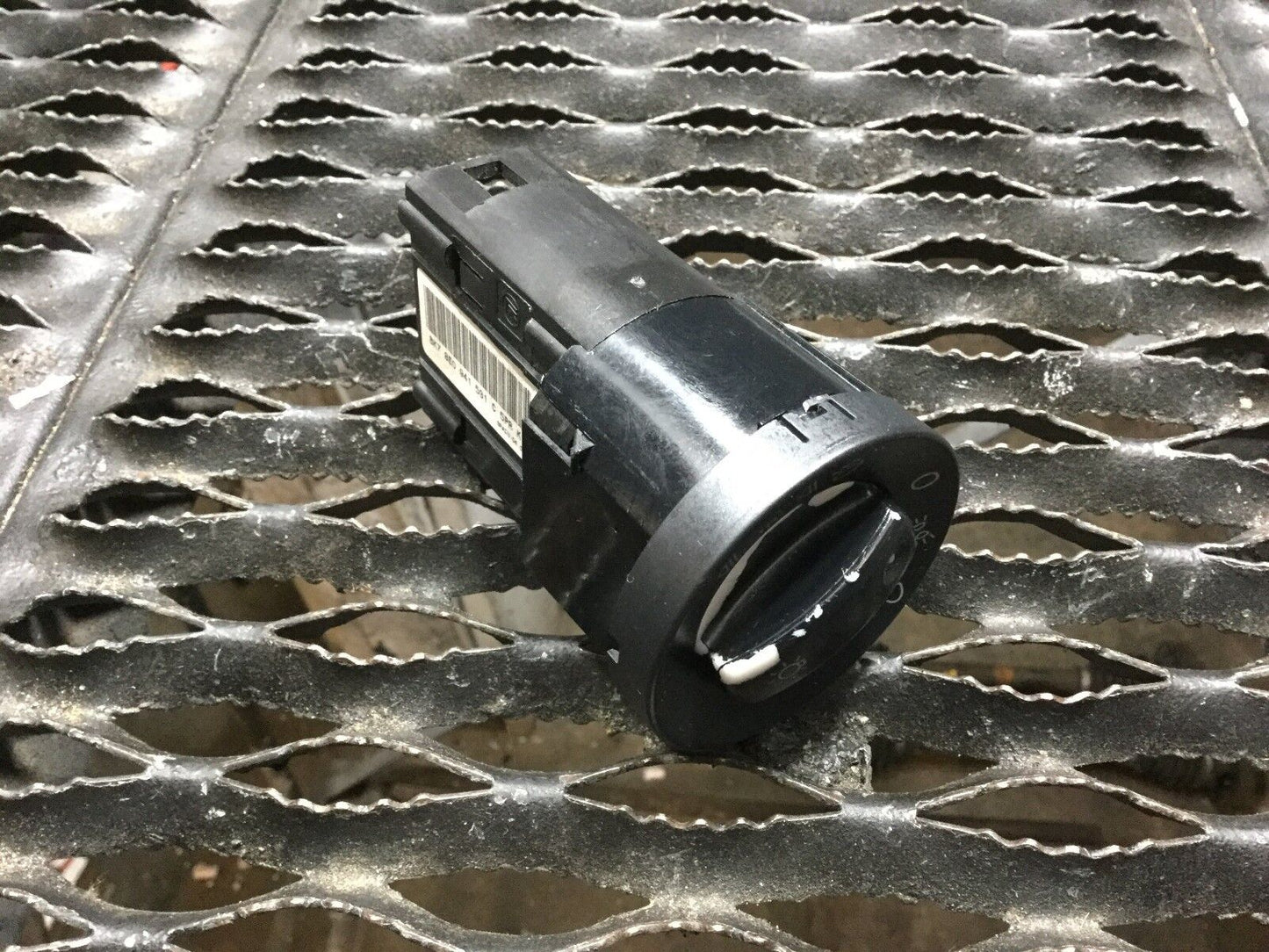 05 06 07 08 Audi A4 B7 Headlight Control Switch OEM