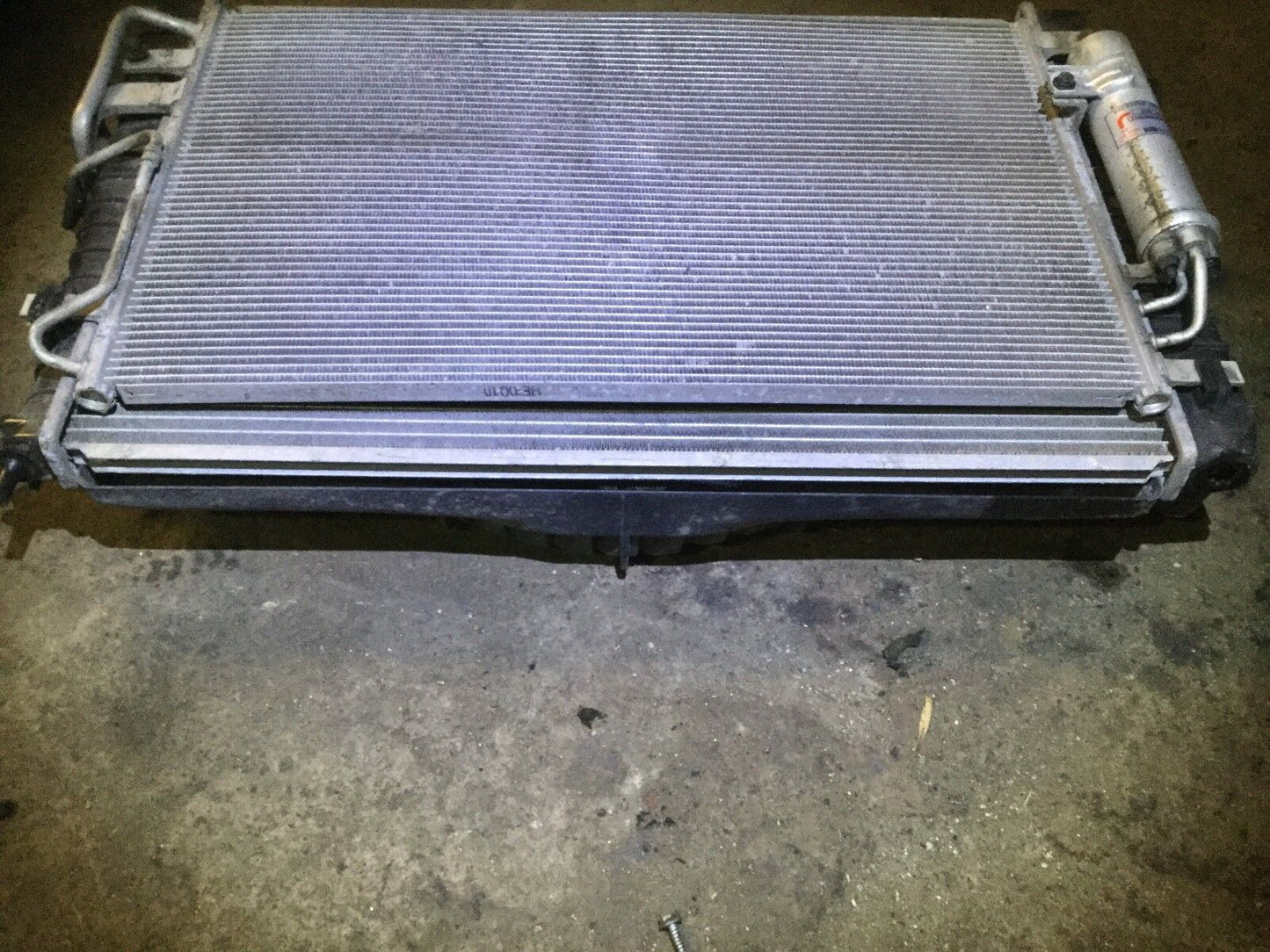 07 08 09 Hyundai Tucson 2.0l Engine Coolant Radiator & A/c Condenceroem D13