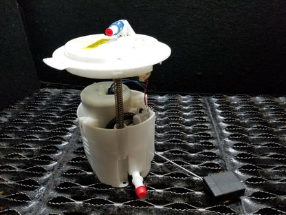 13 14 15 16 Jeep Compass 2.4l Fuel Pump OEM 30k