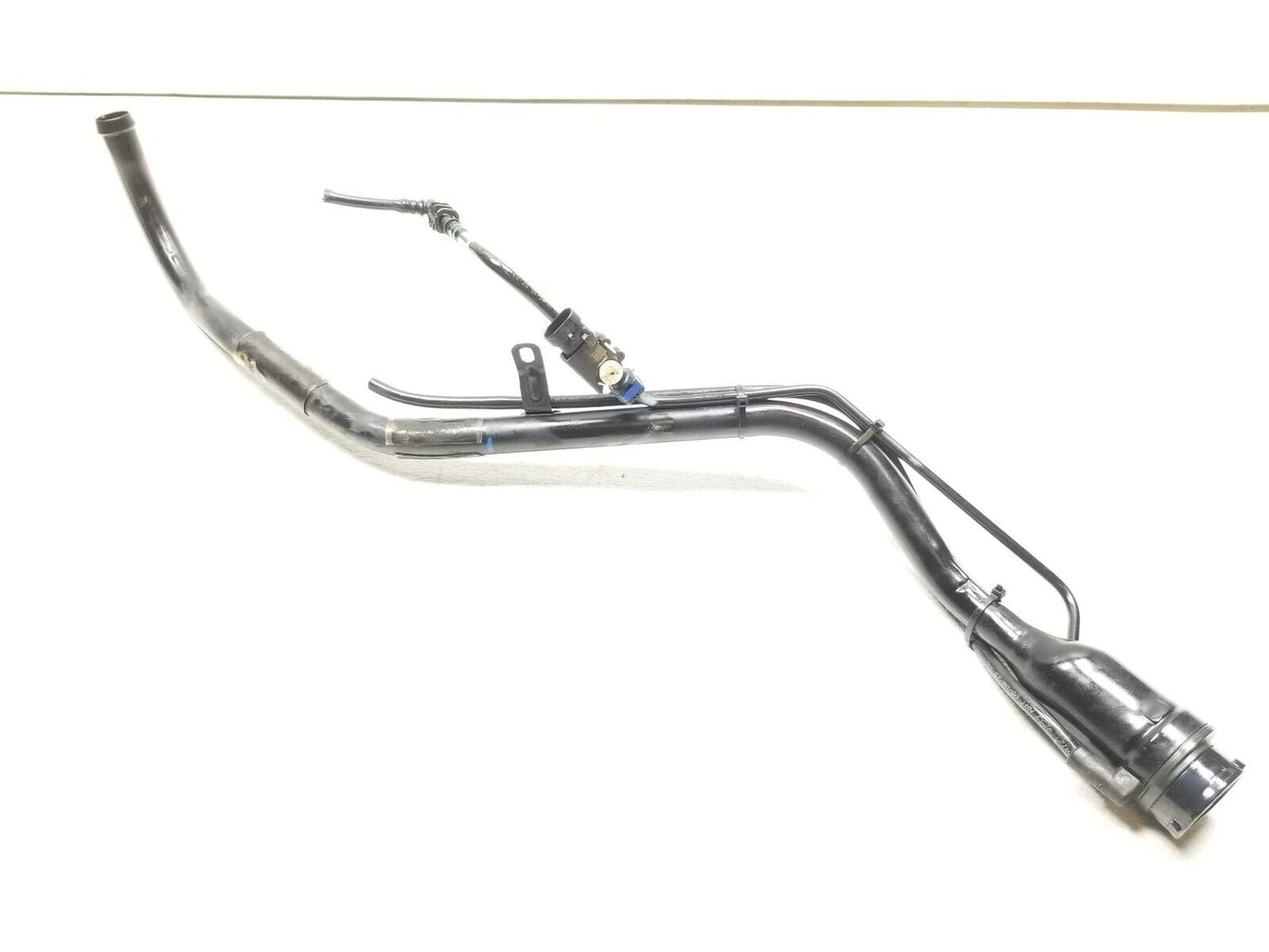 15 16 17 18 19 Chrysler 300 Fuel Filler Neck Hose Pipe OEM 42k