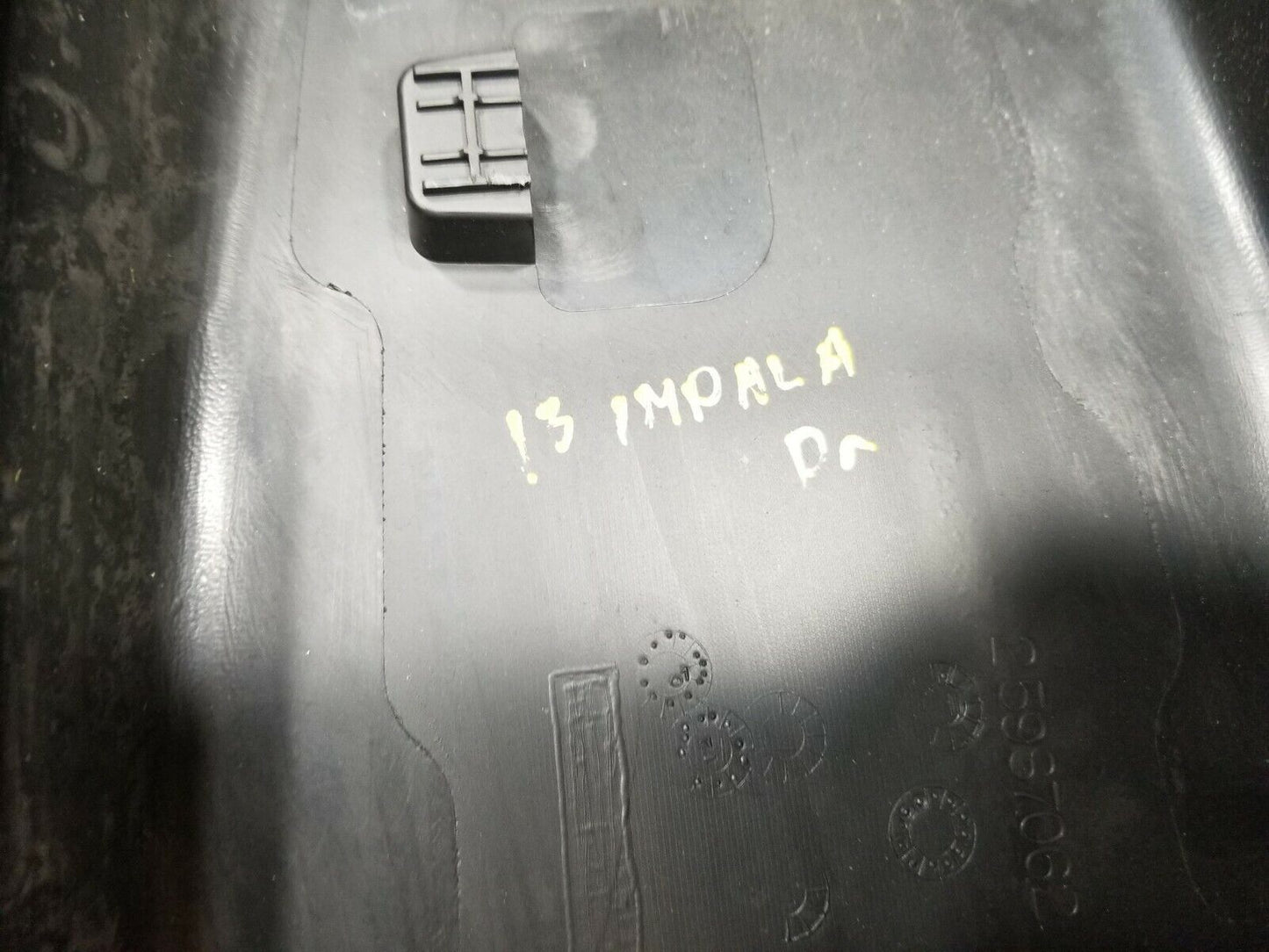 07 08 09 10 11 12 13 Chevy Impala Left Driver Side C Pillar Trim Cover OEM