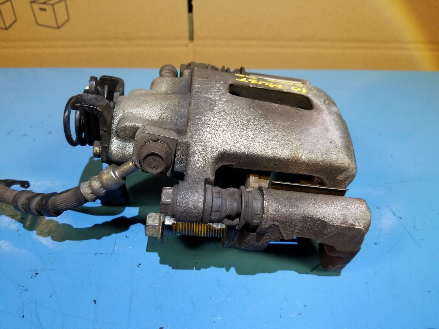 10 11 12 13 14 Ford Mustang Cabrio Rear Left Driver Side Brake Caliper OEM
