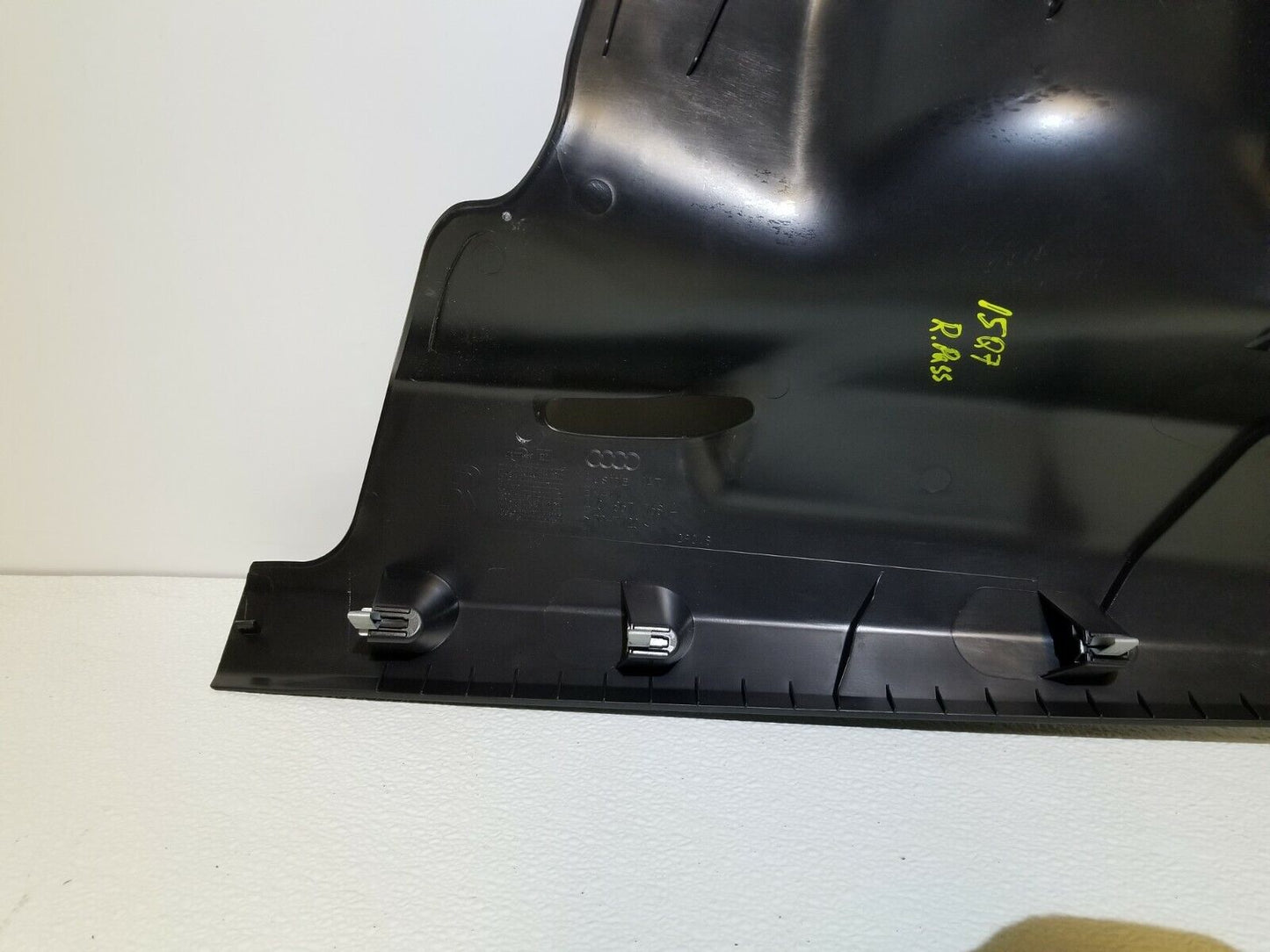 11 12 13 14 15  Audi Q7 Rear Right Pass Side C Pillar Lower Trim OEM 87k Miles