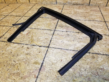 13 14 15 16 Dodge Dart Rear Left Driver Side Door Glass Frame Seal OEM