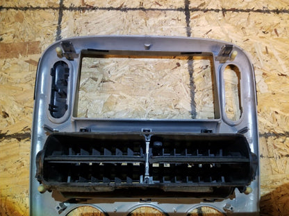 02 03 04 05 Ford Explorer Radio A/c Heater Control Dash Bezel OEM #130